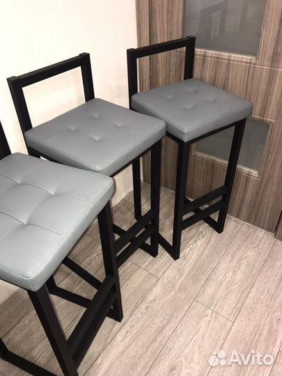 Барный стул