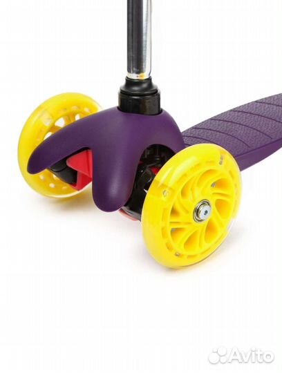 Самокат детский трехколесный. Новый