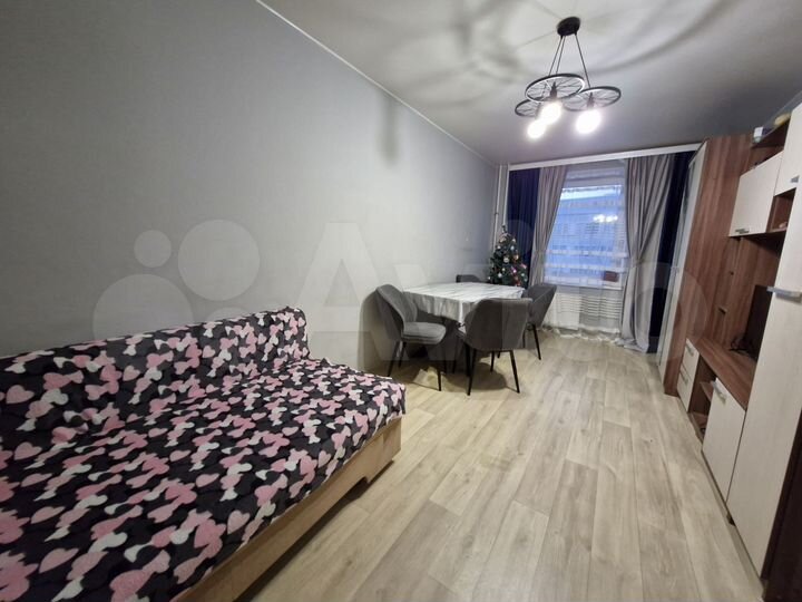 2-к. квартира, 47 м², 4/10 эт.