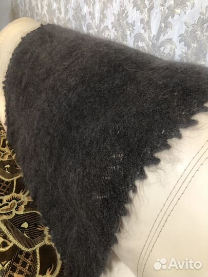 Продам вязаные косынки и шали