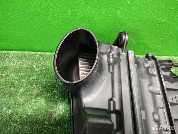 Корпус воздушного фильтра Mercedes Benz ML W164 2