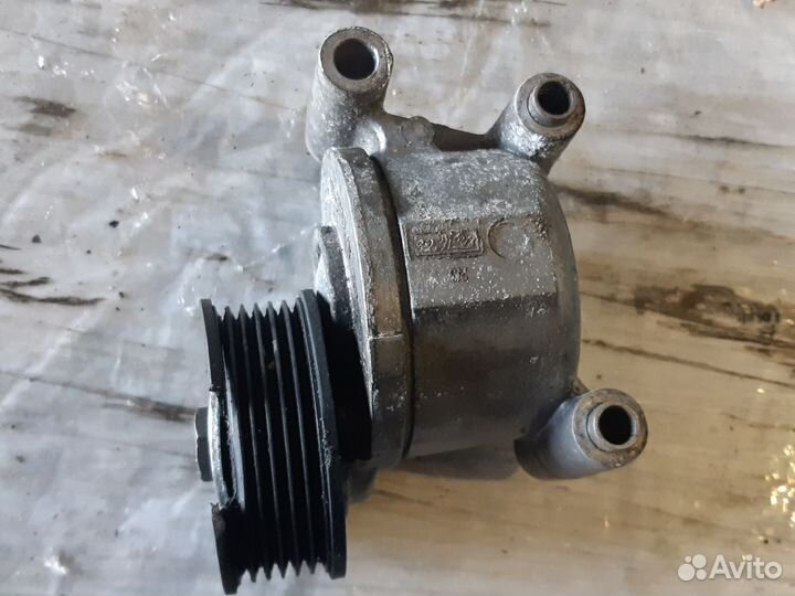 Натяжитель ремня Volvo S40 II (2004—2007)