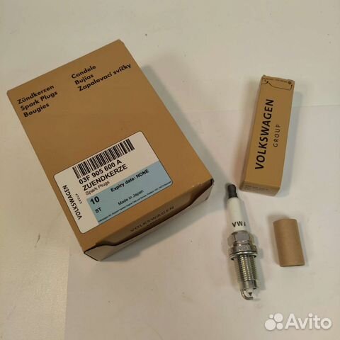 Свеча зажигания VAG 1.2T cbzb 03F905600A
