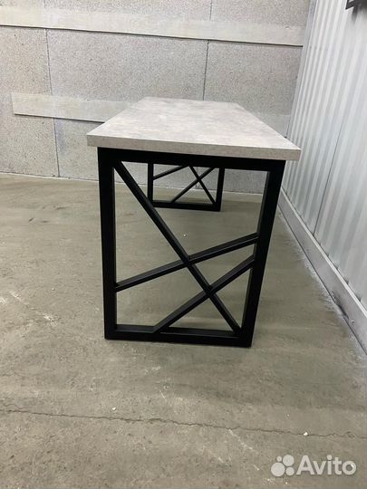 Письменный стол в стиле Лофт под заказ