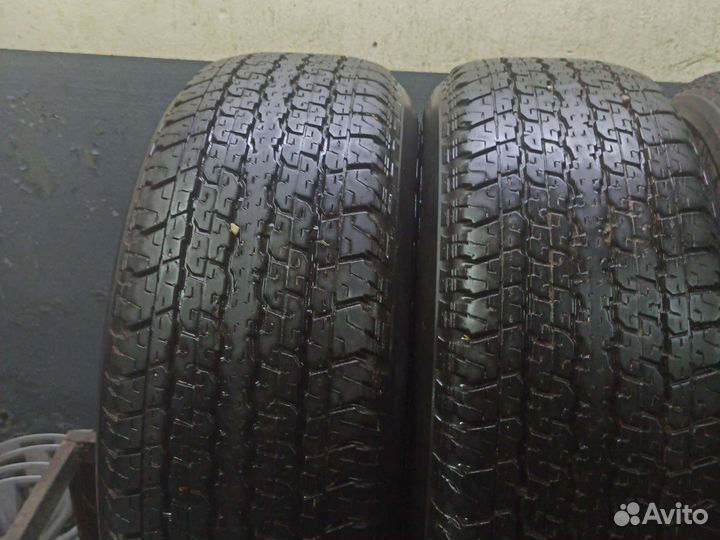 Bridgestone Dueler H/T D840 265/65 R17