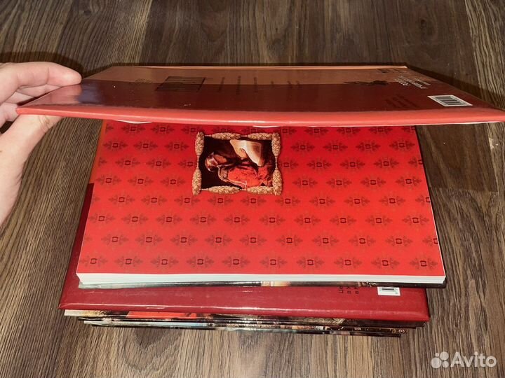 Книги Галерея Гениев