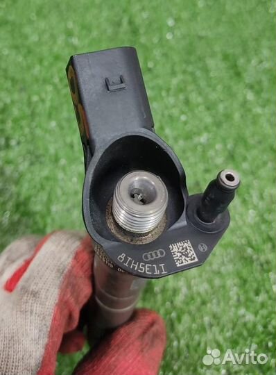 Форсунка топливная Audi Q7 (4LB) 2007