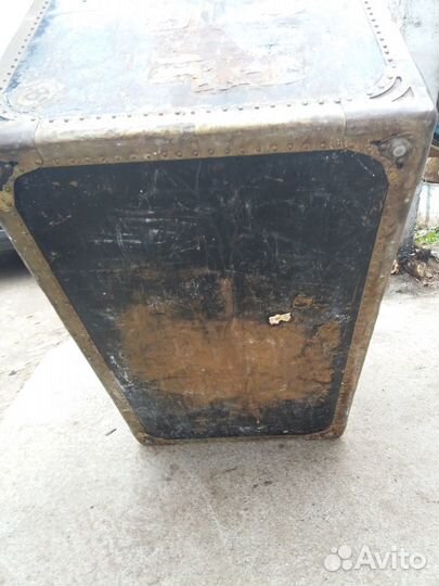 Антикварный сундук