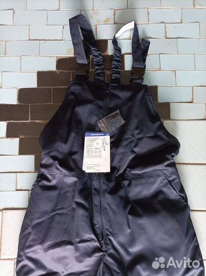 Полукомбинезон рабочий, зимний, новый, р. 56