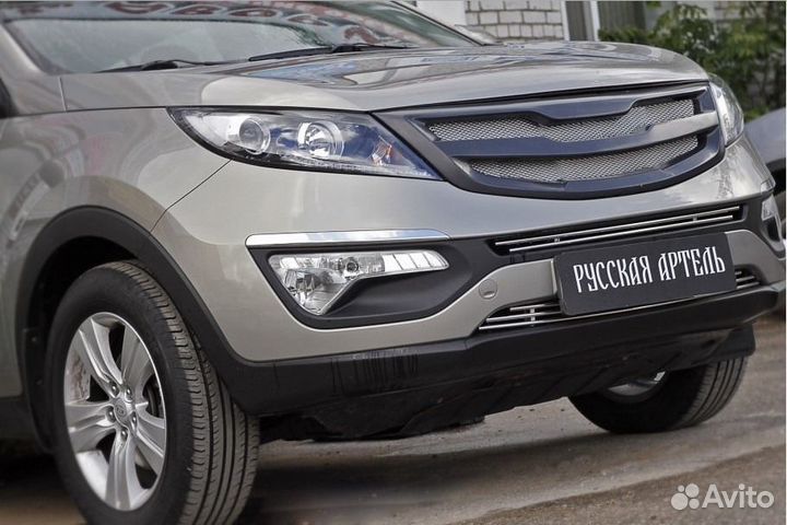 Решетка радиатора с сеткой Киа Спортейдж 2010-16