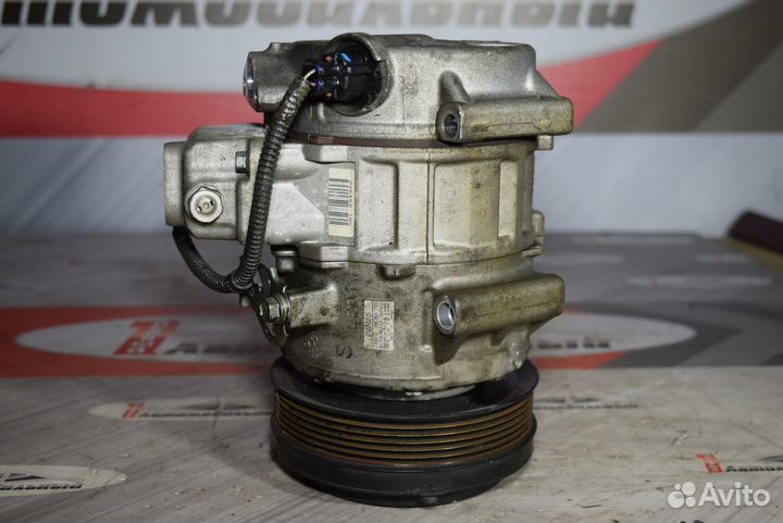 Компрессор кондиционера c Lexus LS460 USF40 1UR-FS