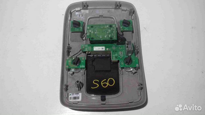 Плафон салонный Volvo S60 39819989