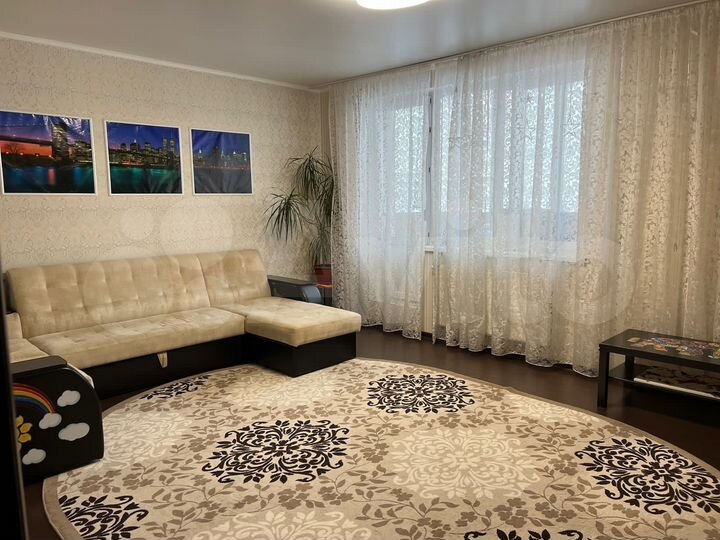 2-к. квартира, 74 м², 3/9 эт.