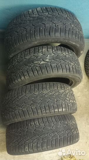 Nokian Tyres Hakkapeliitta 7 215/55 R17