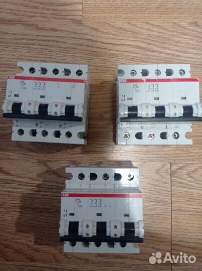 Рубильник abb ot200Е 03