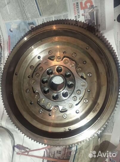 Маховик Фольксваген Т5 Т6 6J105266AF