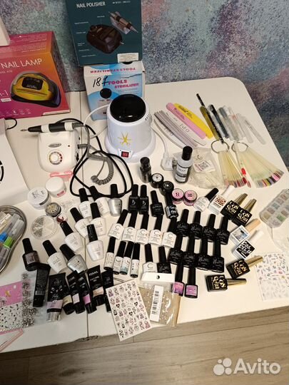 Все для маникюра, лампа, фрезер, гель лаки,стразы