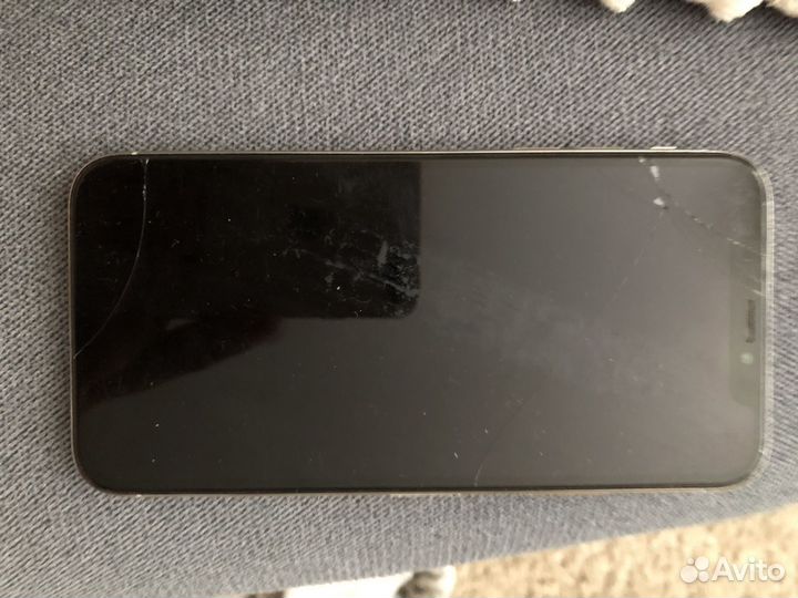 iPhone X, 64 ГБ