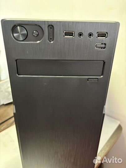 Корпус ATX BoxIT 3311BB black без бп (332250)