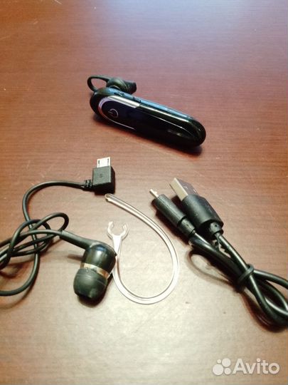 Bluetooth гарнитура