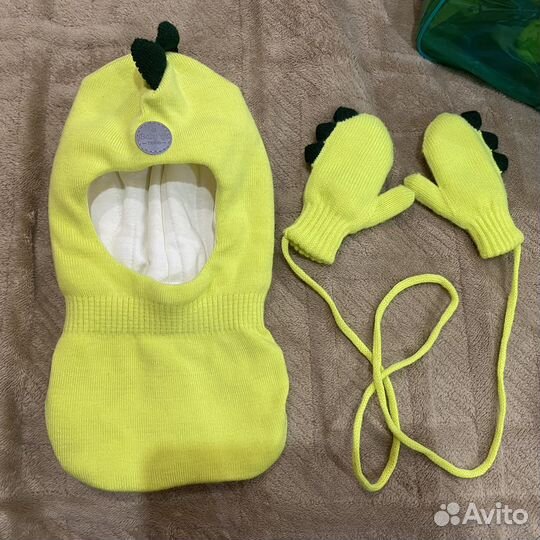 Шапка шлем и варежки 44-46