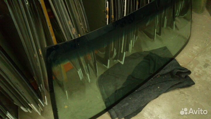 Автостекло лобовое VW Polo V sedan