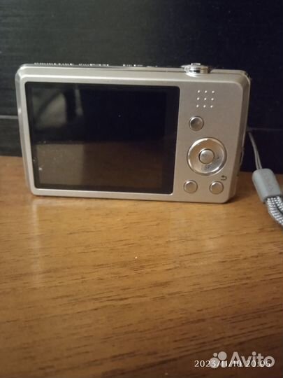 Panasonic Lumix FC-40