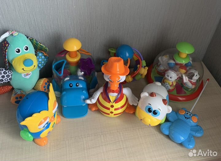 Развивающие игрушки для малышей