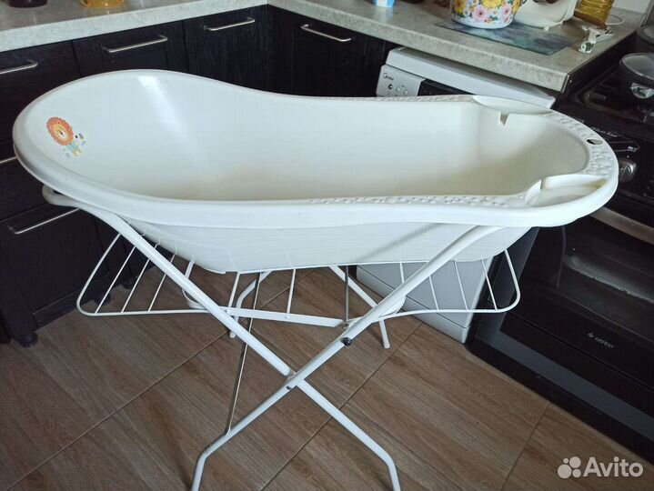 Подставка под ванну, вместе с ванной