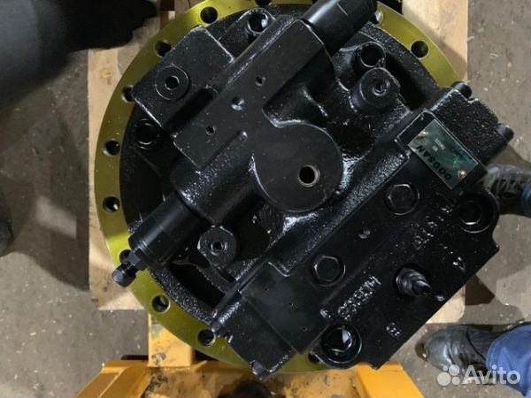 Редуктор хода с мотором Hyundai R290-7