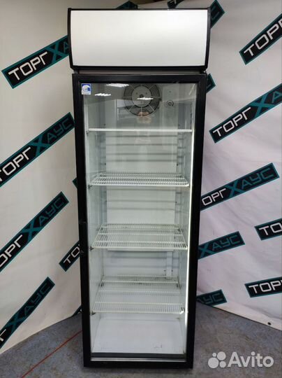 Холодильный шкаф