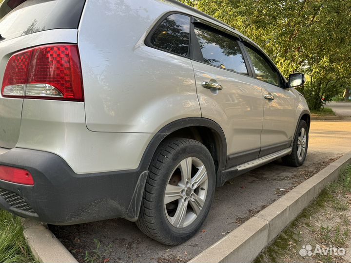 Kia Sorento 2.4 AT, 2010, 166 800 км