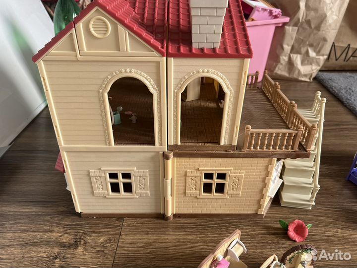 Sylvanian families большой дом со светом