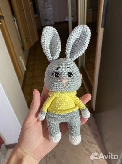 Вязанные зайчики