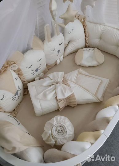 Комплект в кроватку с балдахином