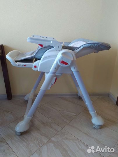 Стул-шезлонг для кормления 0+ Nuovita tutela