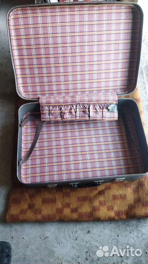 Чемоданы времен СССР