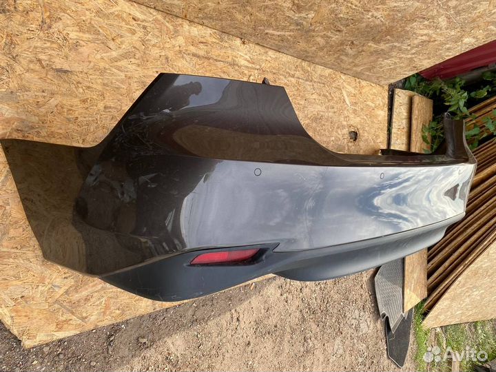 Задний бампер Тойота Камри 75