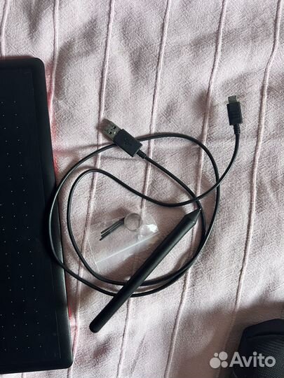 Графический планшет wacom One Medium CTL-672