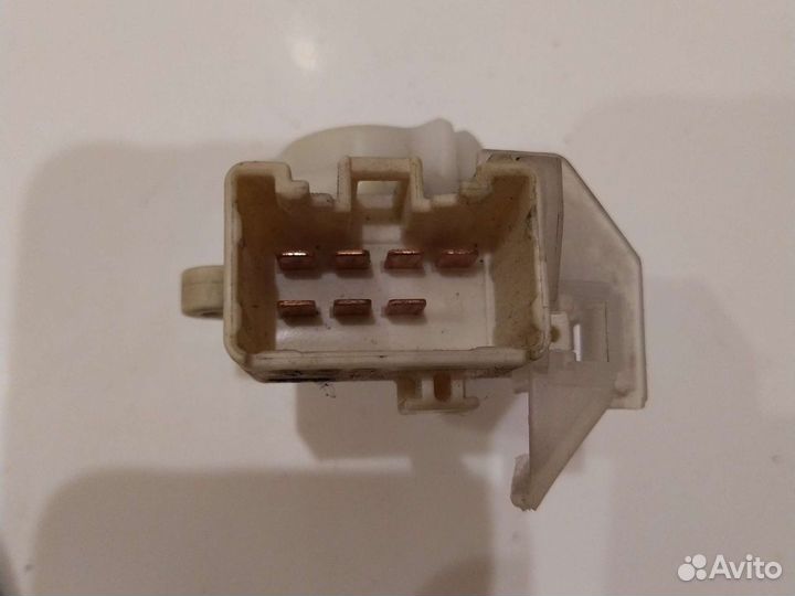 Замок зажигания Lexus Lx 470