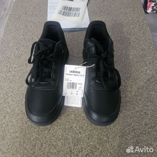 Кроссовки женские adidas 36 размер