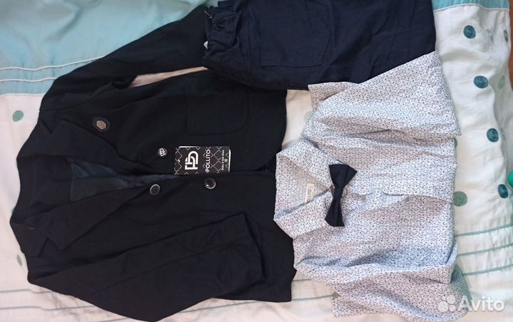 Костюм тройка