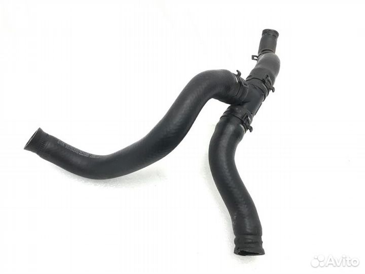 Патрубок системы охлаждения Chevrolet Cruze 1 1.8