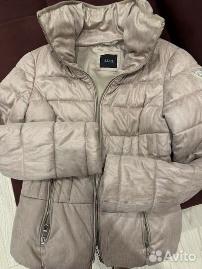 Куртка guess 42