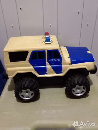 Внедорожник милиция