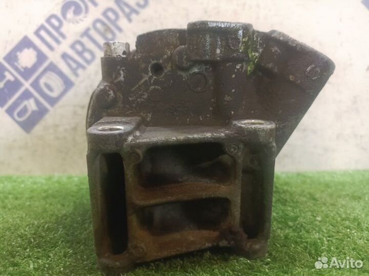 Компрессор кондиционера Nissan Murano кроссовер