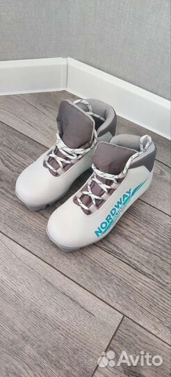 Лыжные ботинки nordway 32