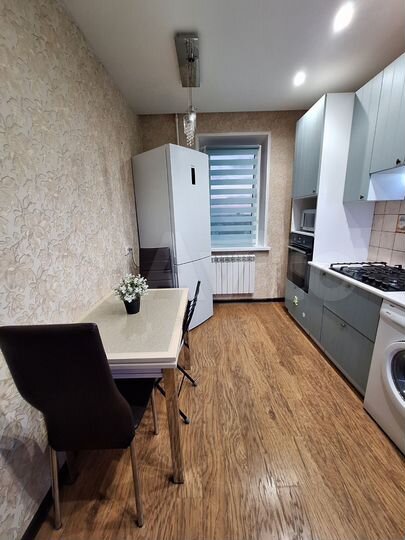 2-к. квартира, 50,3 м², 7/10 эт.