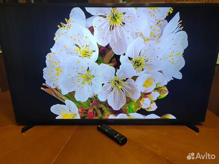 Телевизор SMART tv Samsung 43