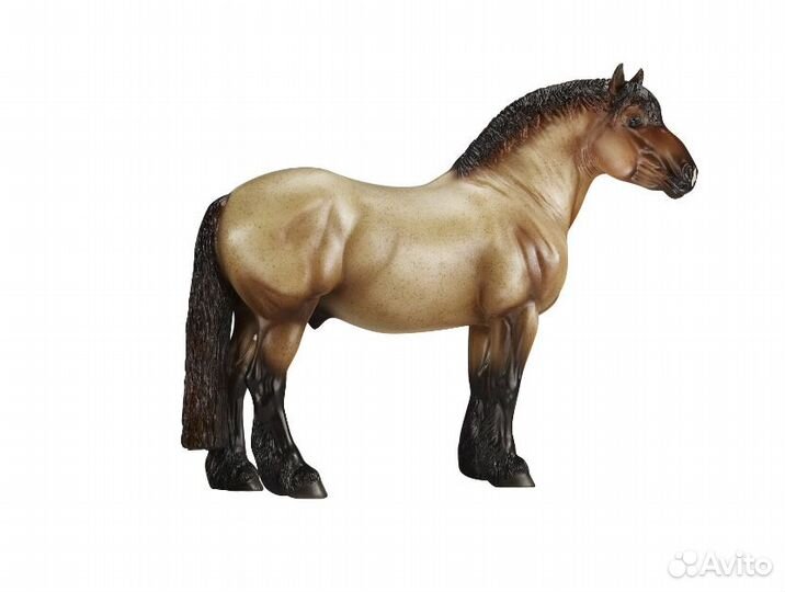 Фигурки лошадей Breyer